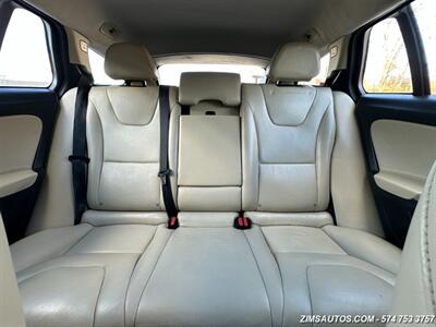 2017 Volvo V60 T5 Premier   - Photo 31 - Logansport, IN 46947