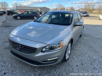2017 Volvo V60 T5 Premier   - Photo 3 - Logansport, IN 46947