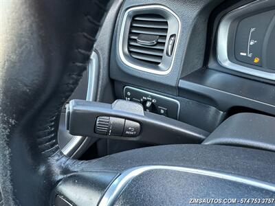2017 Volvo V60 T5 Premier   - Photo 24 - Logansport, IN 46947