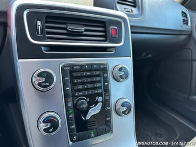 2017 Volvo V60 T5 Premier   - Photo 28 - Logansport, IN 46947