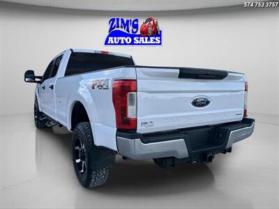 2018 Ford F-350 Super Duty XLT - Photo 7 - Logansport, IN 46947