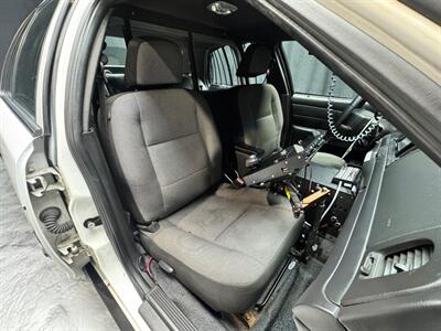 2008 Ford Crown Victoria Police Interceptor - Photo 9 - Pembroke Park, FL 33009
