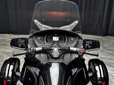 2014 BOMBARDIER SPYDER RTS   - Photo 24 - Pembroke Park, FL 33009