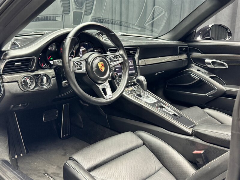 2019 Porsche 911 Turbo  