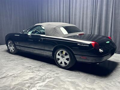 2003 Ford Thunderbird Deluxe - Photo 4 - Pembroke Park, FL 33009