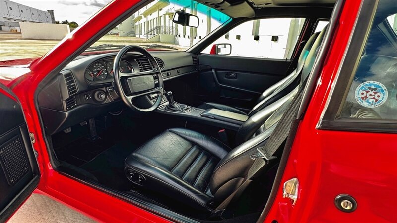 1987 Porsche 944  