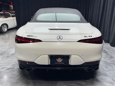 2025 Mercedes-Benz AMG SL 43   - Photo 8 - Pembroke Park, FL 33009