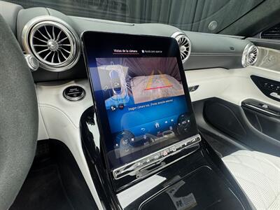 2025 Mercedes-Benz AMG SL 43   - Photo 22 - Pembroke Park, FL 33009