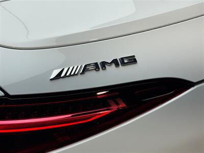 2025 Mercedes-Benz AMG SL 43   - Photo 9 - Pembroke Park, FL 33009