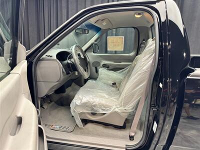 1998 Ford F-150 - Photo 2 - Pembroke Park, FL 33009