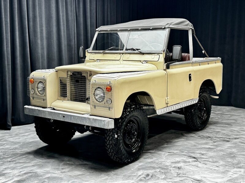 1972 Land Rover 88IIA   - Photo 1 - Pembroke Park, FL 33009