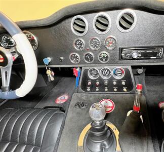 1965 SUPERFORMANCE DAYTONA COUPE   - Photo 15 - Pembroke Park, FL 33009