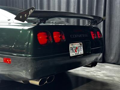 1996 Chevrolet Corvette   - Photo 7 - Pembroke Park, FL 33009