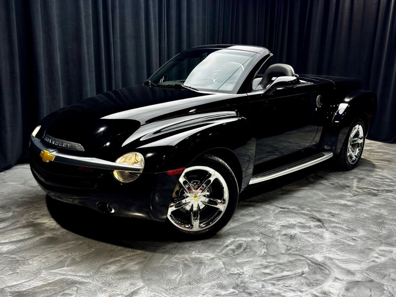 2005 Chevrolet SSR LS 6 SPEED MANUAL  