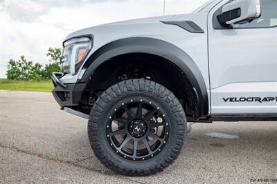 2025 Ford F-150 Hennessey VelociRaptor 600   - Photo 9 - Sealy, TX 77474