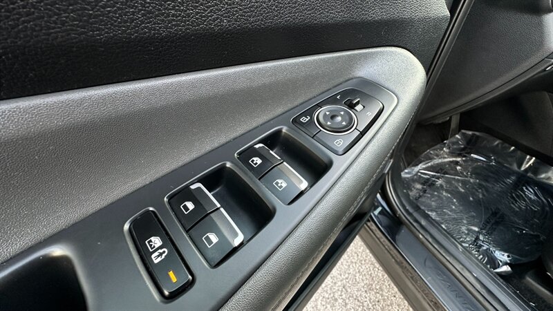 2023 Hyundai SANTA FE SEL   - Photo 23 - Lafayette, IN 47904