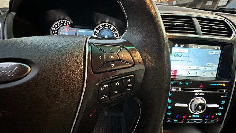 2017 Ford Explorer Platinum   - Photo 31 - Lafayette, IN 47904