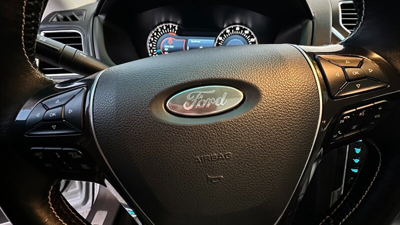 2017 Ford Explorer Platinum   - Photo 29 - Lafayette, IN 47904