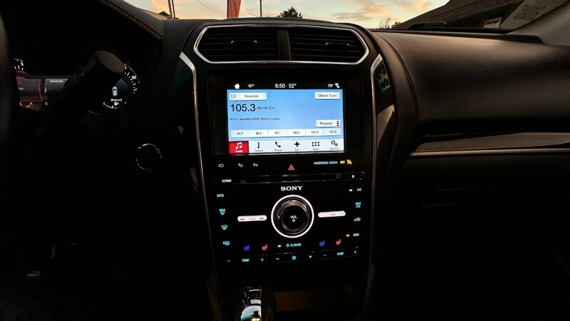 2017 Ford Explorer Platinum   - Photo 36 - Lafayette, IN 47904