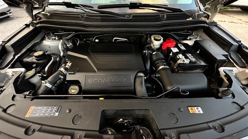 2017 Ford Explorer Platinum   - Photo 18 - Lafayette, IN 47904