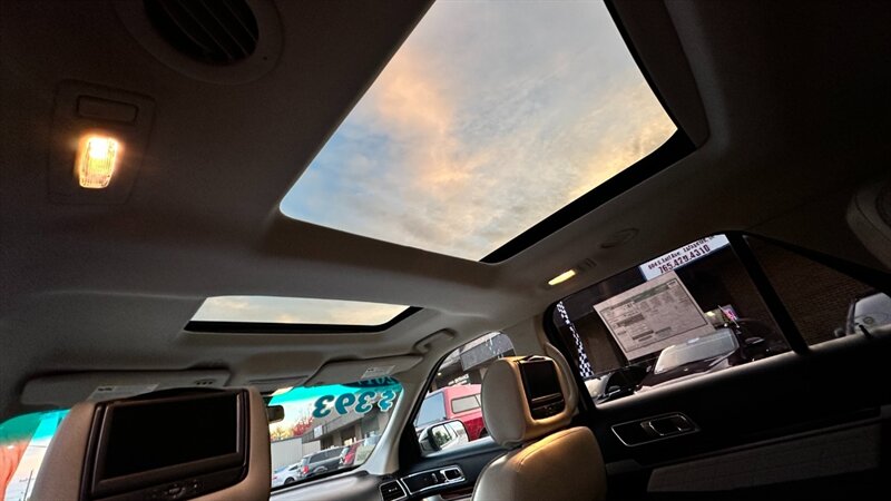 2017 Ford Explorer Platinum   - Photo 57 - Lafayette, IN 47904