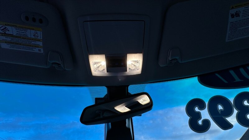 2017 Ford Explorer Platinum   - Photo 41 - Lafayette, IN 47904