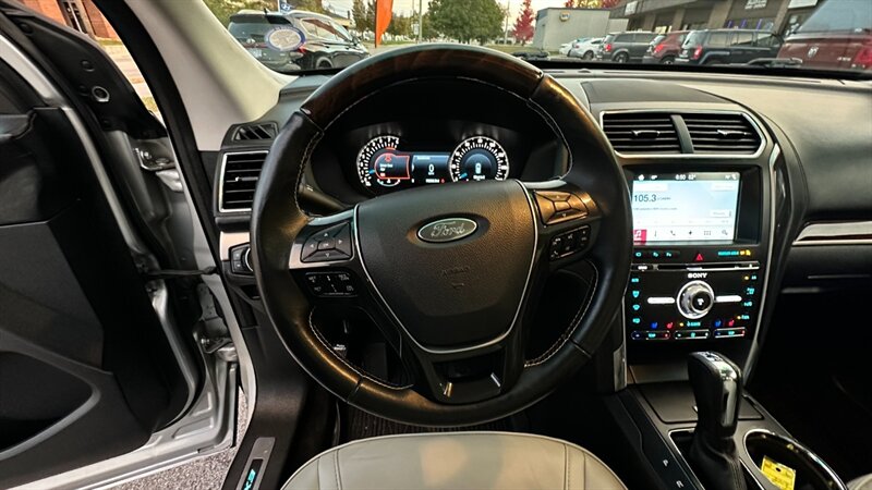 2017 Ford Explorer Platinum   - Photo 28 - Lafayette, IN 47904