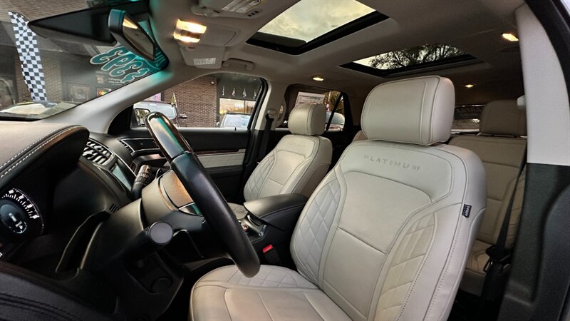2017 Ford Explorer Platinum   - Photo 25 - Lafayette, IN 47904