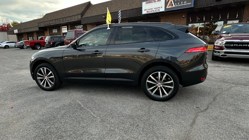 2018 Jaguar F-PACE 25t Prestige   - Photo 5 - Lafayette, IN 47904