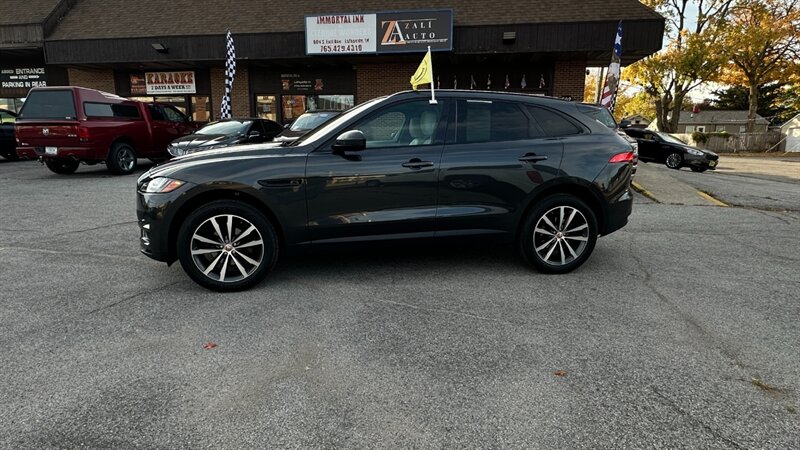 2018 Jaguar F-PACE 25t Prestige   - Photo 4 - Lafayette, IN 47904