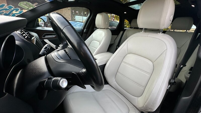 2018 Jaguar F-PACE 25t Prestige   - Photo 29 - Lafayette, IN 47904
