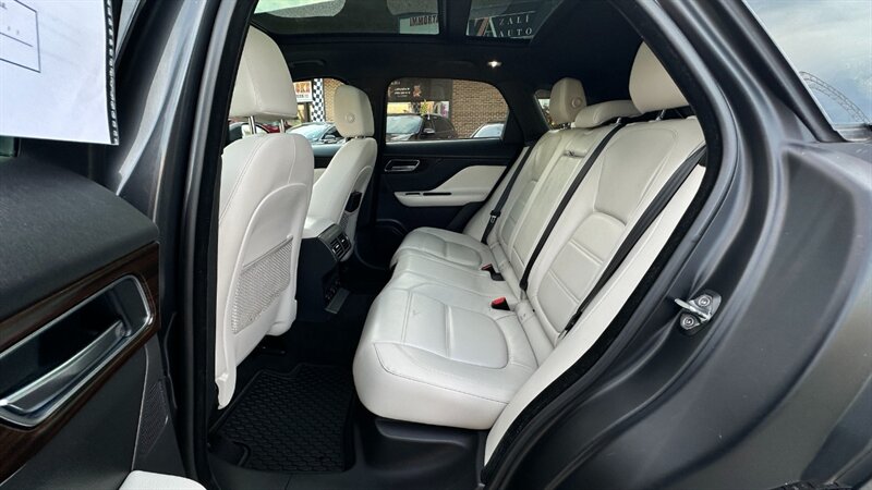 2018 Jaguar F-PACE 25t Prestige   - Photo 55 - Lafayette, IN 47904