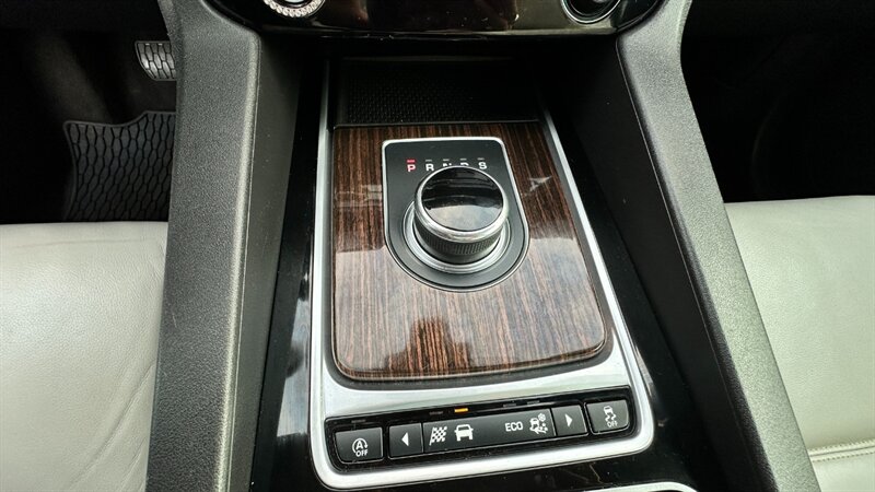 2018 Jaguar F-PACE 25t Prestige   - Photo 43 - Lafayette, IN 47904