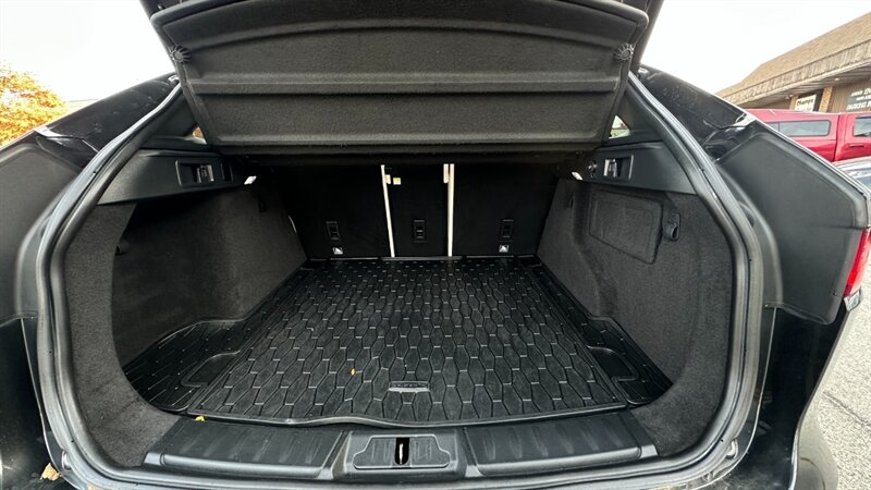 2018 Jaguar F-PACE 25t Prestige   - Photo 61 - Lafayette, IN 47904