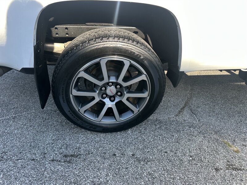 2020 GMC Canyon Denali   - Photo 17 - Lafayette, IN 47904