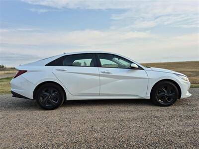 2021 Hyundai Elantra SEL   - Photo 2 - Flagler, CO 80815