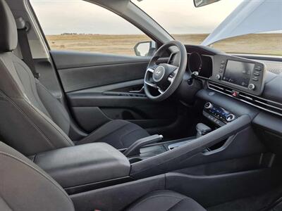 2021 Hyundai Elantra SEL   - Photo 11 - Flagler, CO 80815