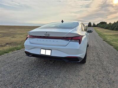2021 Hyundai Elantra SEL   - Photo 7 - Flagler, CO 80815
