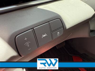 2021 Hyundai ELANTRA SEL   - Photo 4 - Ukiah, CA 95482