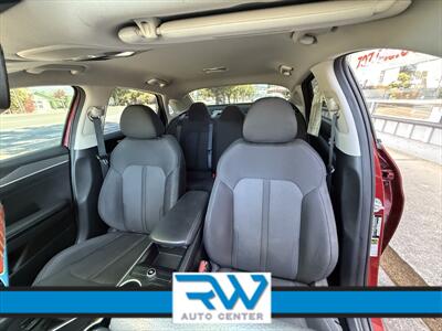 2021 Kia K5 LX   - Photo 12 - Ukiah, CA 95482