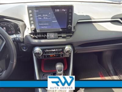 2022 Toyota RAV4 TRD Off-Road   - Photo 14 - Ukiah, CA 95482