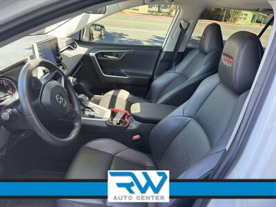 2022 Toyota RAV4 TRD Off-Road   - Photo 13 - Ukiah, CA 95482