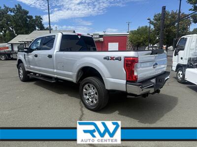 2019 Ford F-250 Super Duty XLT - Photo 5 - Ukiah, CA 95482