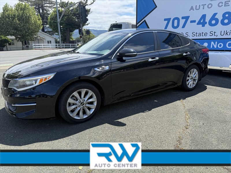 2018 Kia Optima LX   - Photo 1 - Ukiah, CA 95482