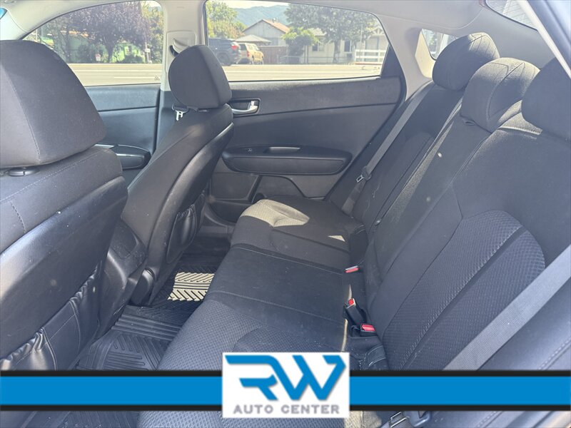 2018 Kia Optima LX - Photo 7 - Ukiah, CA 95482