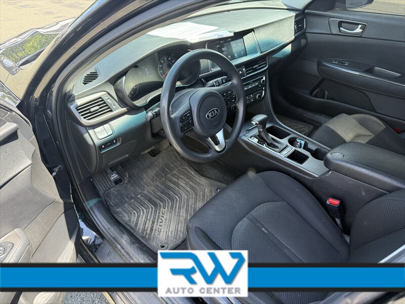 2018 Kia Optima LX - Photo 9 - Ukiah, CA 95482