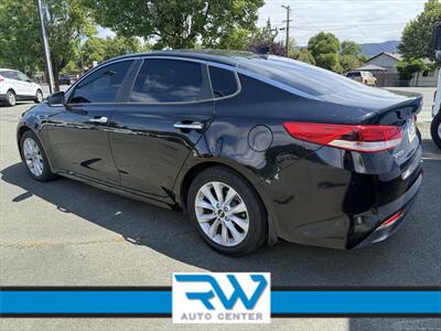 2018 Kia Optima LX - Photo 5 - Ukiah, CA 95482