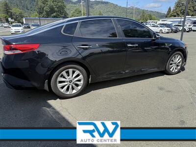 2018 Kia Optima LX - Photo 4 - Ukiah, CA 95482