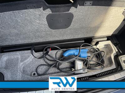 2019 Volvo XC60 T8 eAWD Momentum - Photo 25 - Ukiah, CA 95482