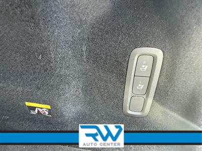 2019 Volvo XC60 T8 eAWD Momentum - Photo 23 - Ukiah, CA 95482